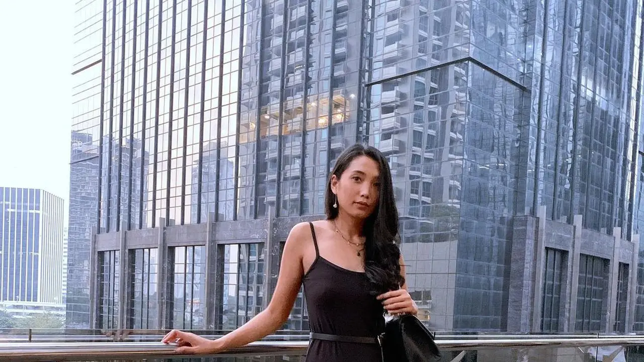 Totalitas Perankan ART, Ini 6 Potret Lala Choo saat Tampil Glamor