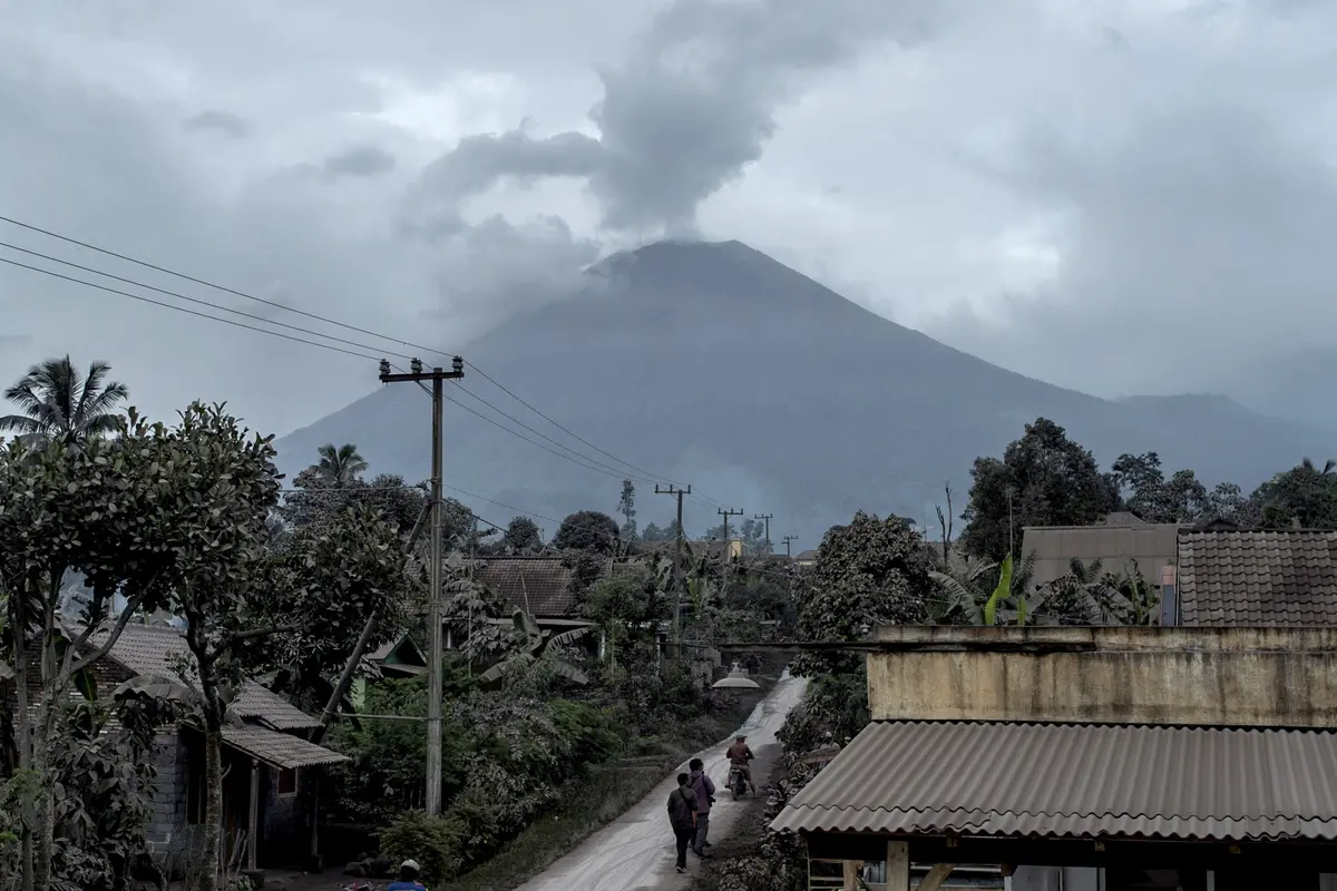 Penampakan Terkini Gunung Semeru