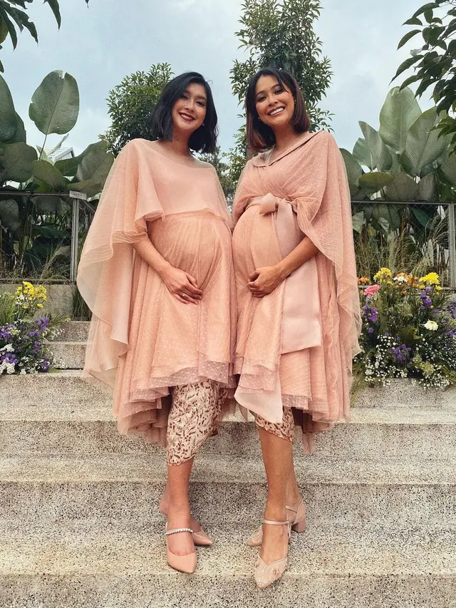 Tengah Hamil Anak Pertama, Ini 6 Potret Bunga Jelitha Pamer Baby Bump
