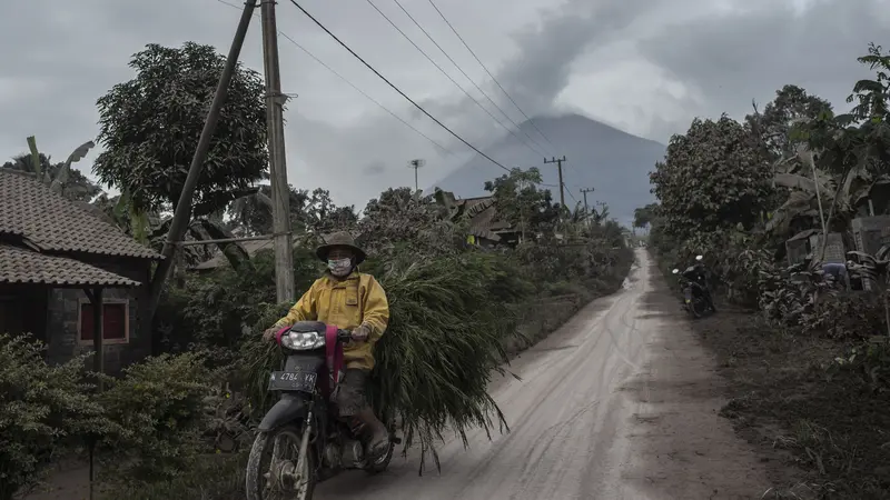 Penampakan Terkini Gunung Semeru