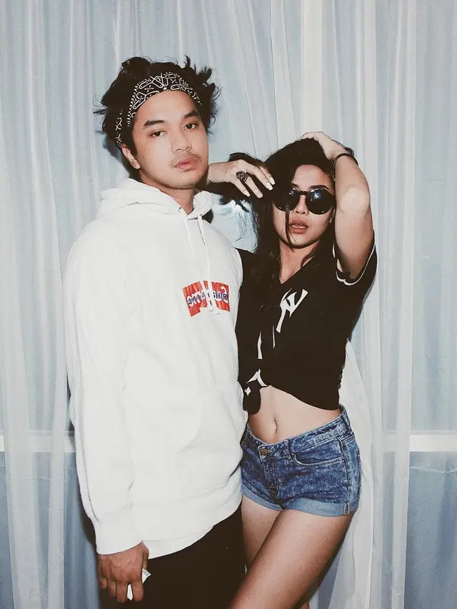 [Bintang] Awkarin dan Alfi Asyari