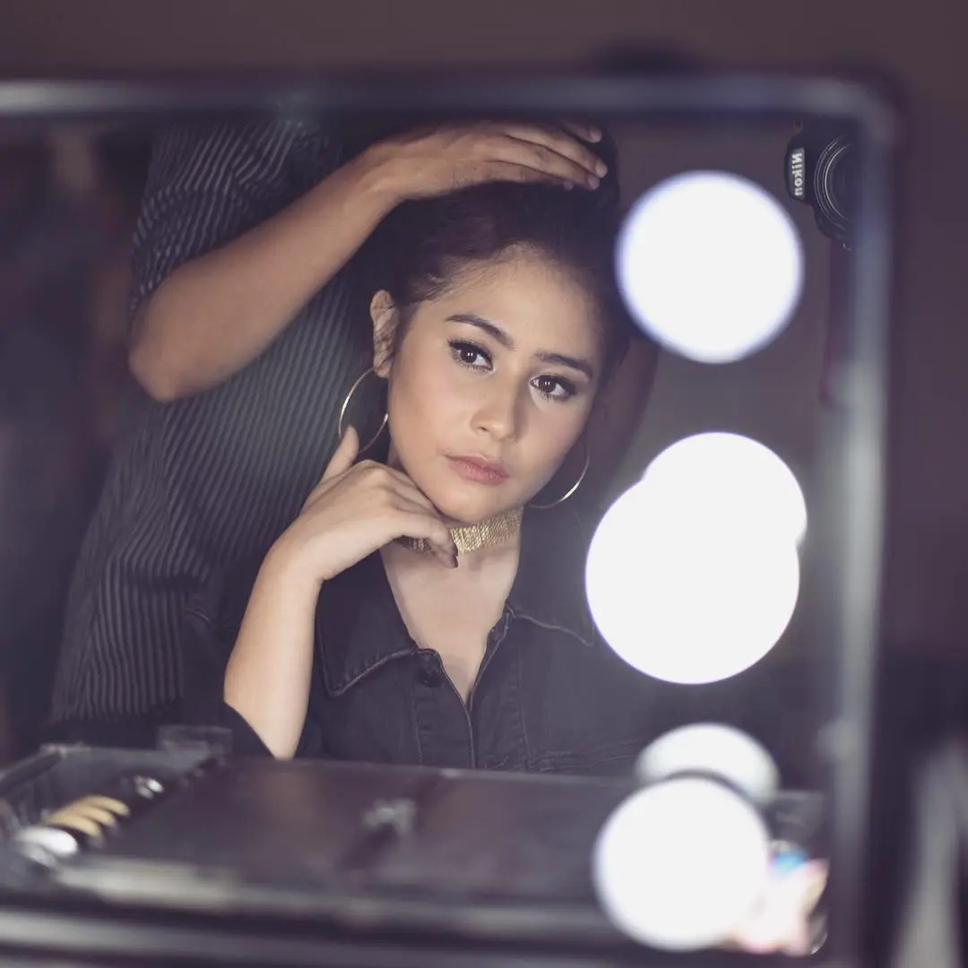 Prilly Latuconsina (Instagram/prillylatuconsina96)