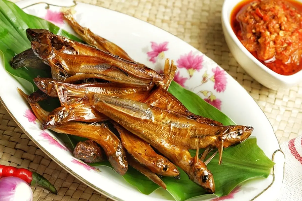 tumis ikan selais