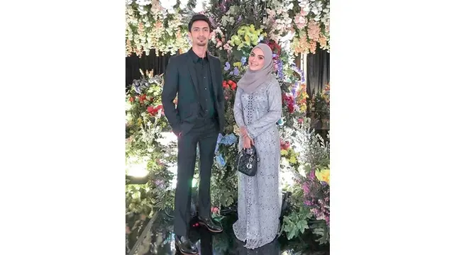7 Potret Kedekatan Vebby Palwinta dan Razi Bawazier, Segera Menikah?