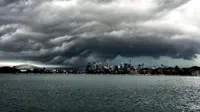 Badai Dahsyat Supercell Hampiri Sydney, 700 Rumah Mati Lampu (Julian Ridden/Twitter)