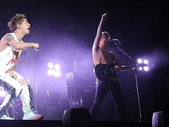 Lirik Lagu C H A O S M Y T H One Ok Rock Ragam Bola Com