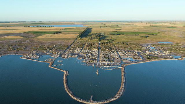 Sempat Tenggelam, 6 Bangunan yang Kembali Muncul dan Berdiri Kokoh Ini Bikin Takjub