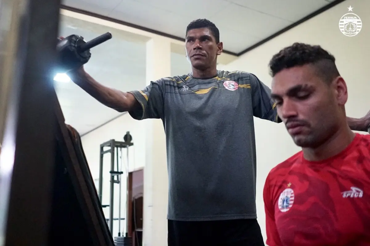 Antonio Claudio saat melatih Jaimerson (Foto: Persija.id)