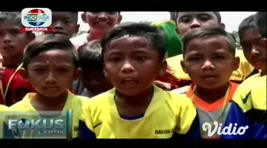 Seiring dengan pesatnya prestasi sepak bola Timnas Indonesia di level junior, turnamen sepak bola usia muda banyak diselenggarakan.