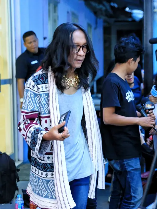 Terlepas dari penampilan barunya, Evelyn tetap tak melupakan urusan momongan. Bersama Aming, Evelyn akan berusaha punya momongan di tahun ini. Aming dan Evelyn akan segera melakukan program kehamilan di waktu terdekat. (Adrian Putra/Bintang.com)