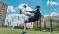Match Day Nggak Cuma Soal Jersey, Ini Grooming Routine Pria Sebelum Kick-Off