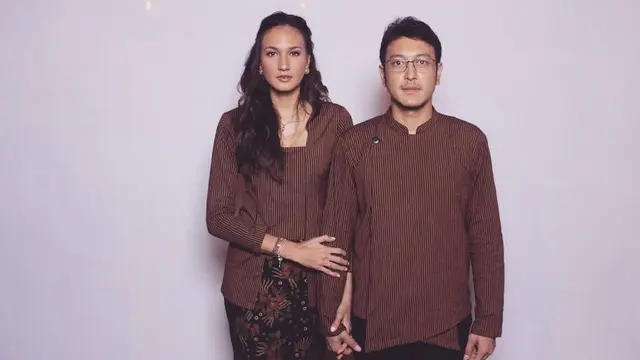 Kebaya Nadine Chandrawinata (Foto: Instagram @nadinelist)