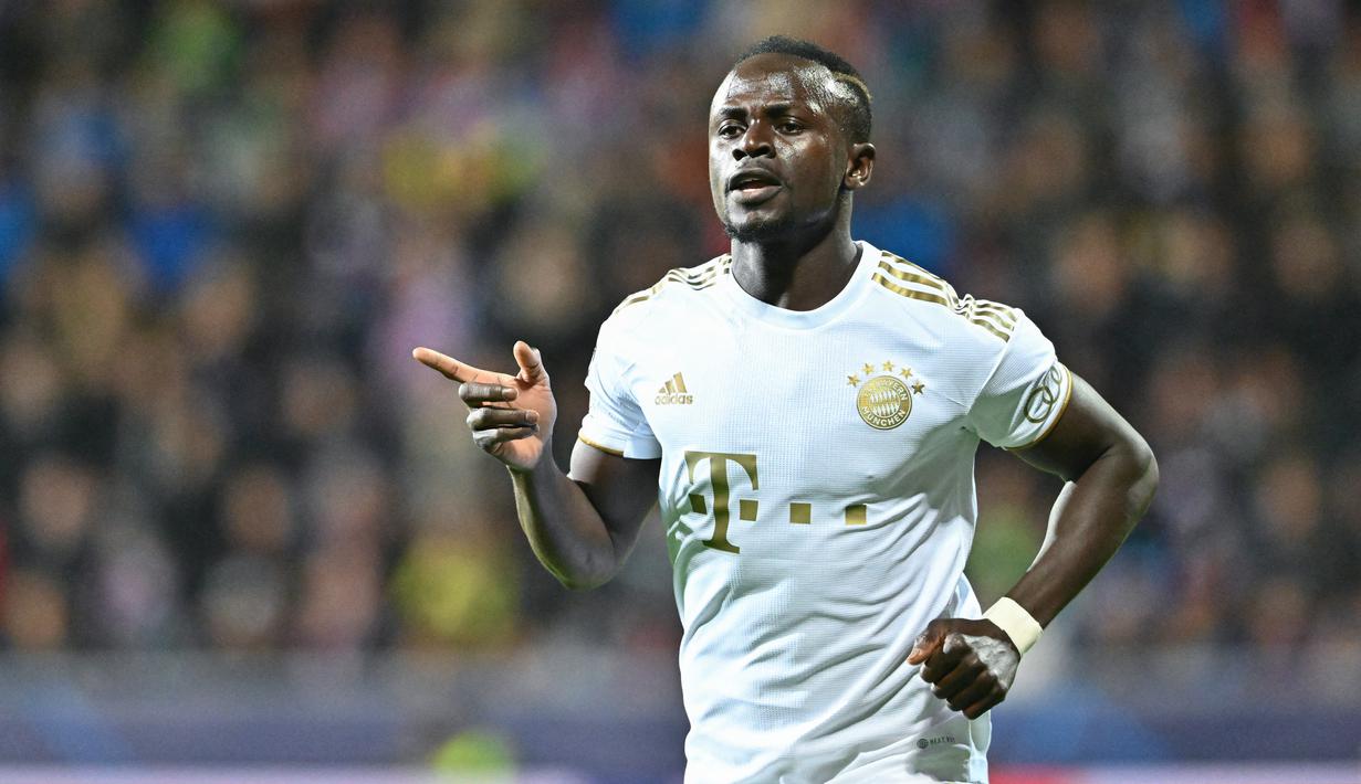 Pemain timnas Senelgal tersebut menandatangani kontrak empat tahun, kata Al-Nassr dalam pernyataan resmi lewat akun Twitter mereka. (AFP/Joe Klamar)