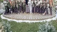 Seragam Bridesmaid Ala Luna Maya