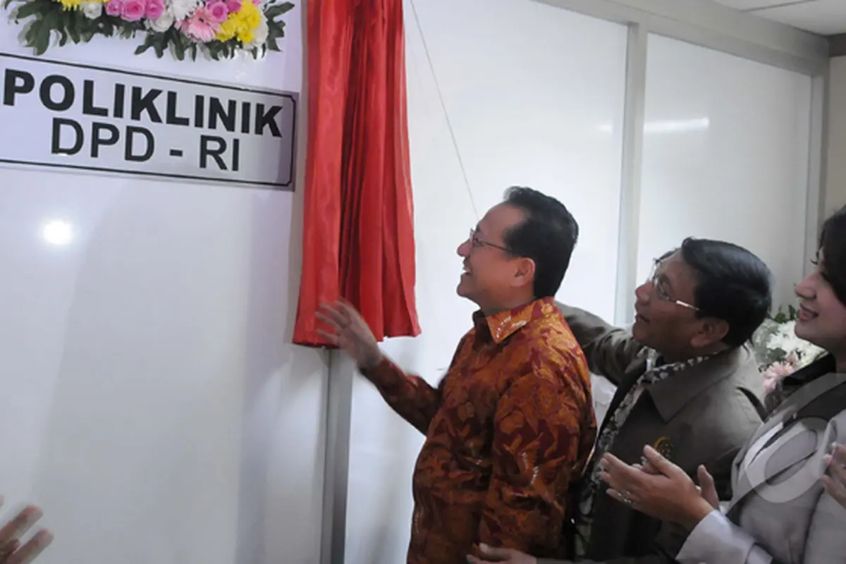 Irman Gusman Resmikan Poliklinik DPD RI