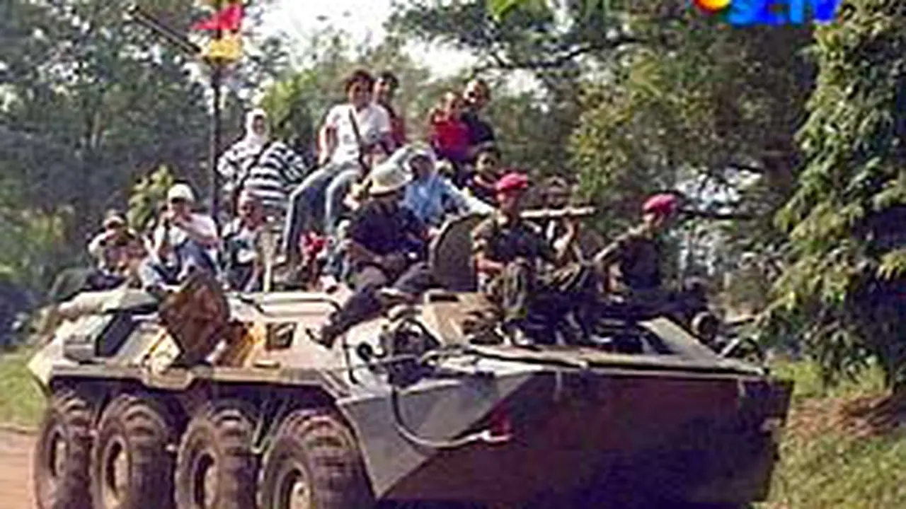 070805bMarinir1.jpg