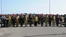 Pembaretan dan pemberian brevet diharapkan dapat menjadi pengikat kesatuan usaha TNI bersama pemerintah dalam membangun daerah, Surabaya, (6/10/14). (Liputan6.com/Johan Tallo)