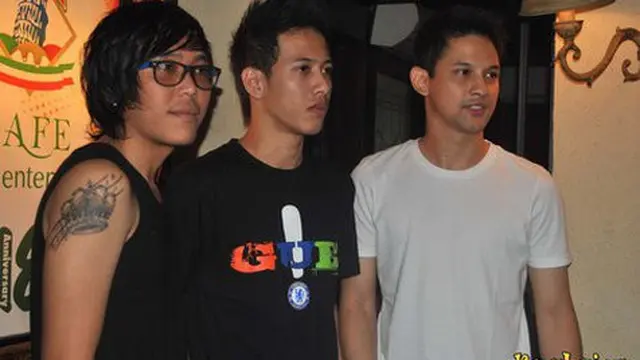 6 Potret Lawas Lucky Perdana, Bukti Awet Muda