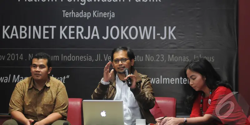 Diskusi Kawal Menteri Lewat Website