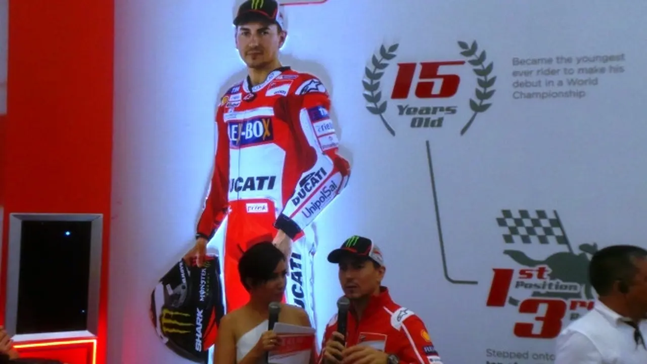 Pembalap Ducati Corse, Jorge Lorenzo 