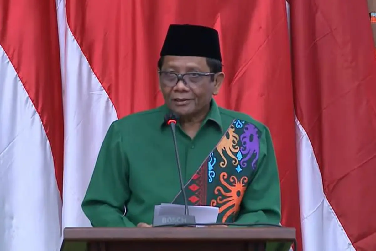 Ketua Umum Partai Demokrasi Indonesia Perjuangan (PDIP) Megawati Soekarnoputri mengumumkan Mahfud Md menjadi bakal calon wakil presiden pendamping Ganjar Pranowo.