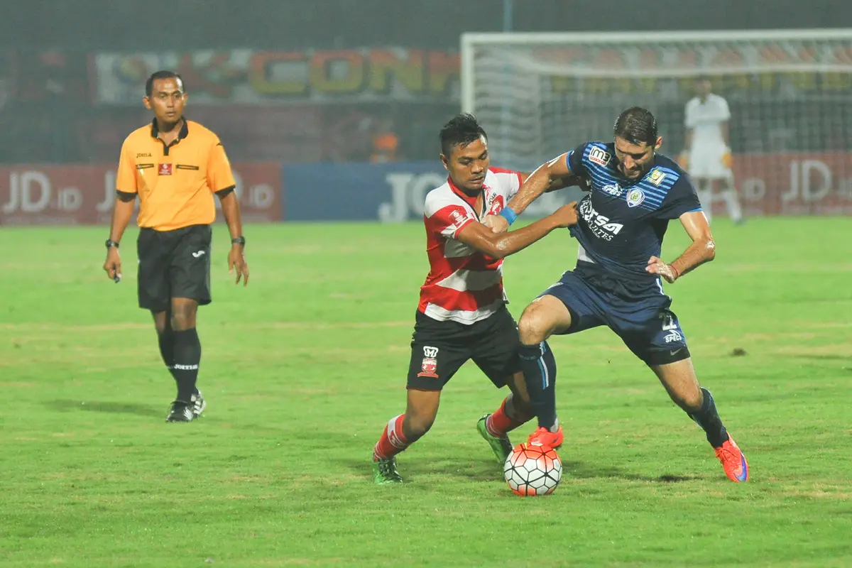 Arema Cronus
