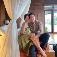 Nana Mirdad dan Andrew White. (Foto: instagram.com/nanamirdad_/andrew.white._)