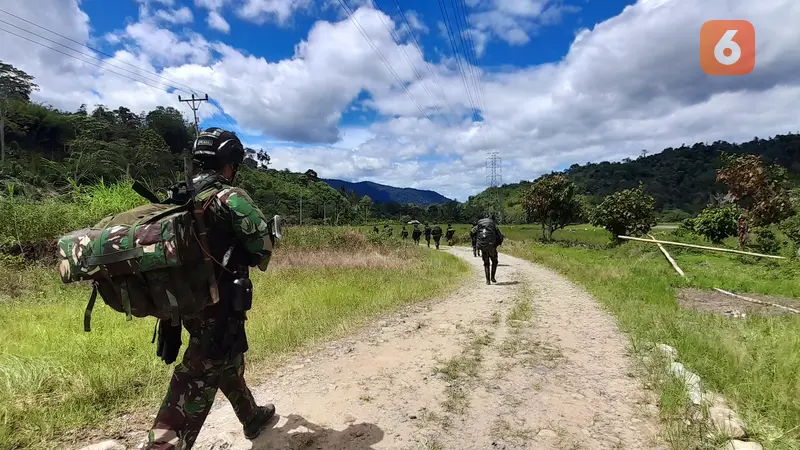 Pasukan TNI yang tergabung dalam Satgas Tinombala