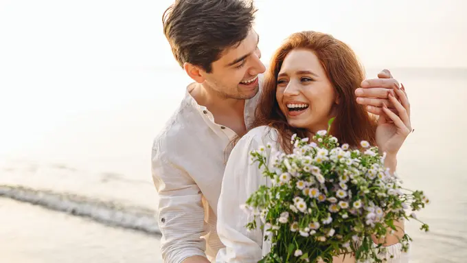 perempuan dan pasangan oktober masih sayang