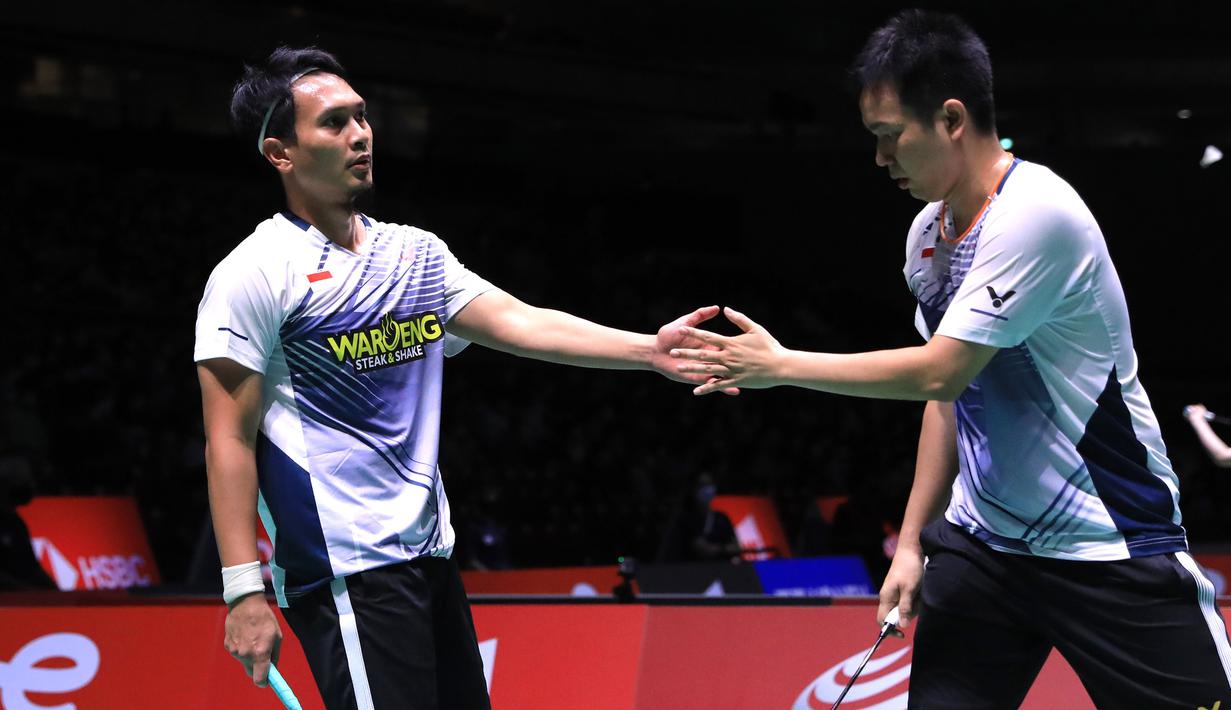 Mohammad Ahsan/Hendra Setiawan sudah ditunggu ganda putra asal Jerman sebagai unggulan ke-12, Mark Lamfuss/Marvin Seidel di babak 16 besar, Kamis (25/8/2022). Pasangan Jerman tersebut lolos usai mengalahkan wakil Skotlandia, Christopher Grimley/Matthew Grimley di babak 32 besar dengan 21-10, 21-13. (PBSI)