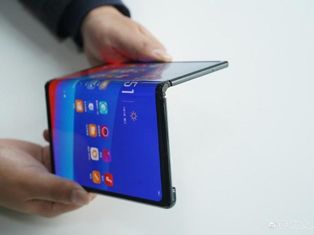 Tak Mau Ketinggalan Oppo Ikut Pamer Smartphone Layar Lipat Tekno Liputan6 