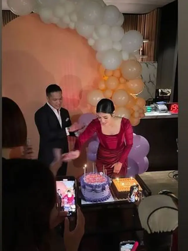 6 Potret Pesta Ulang Tahun Naysila Mirdad ke-34, Romantis hingga Dihadiri Calon Mertua