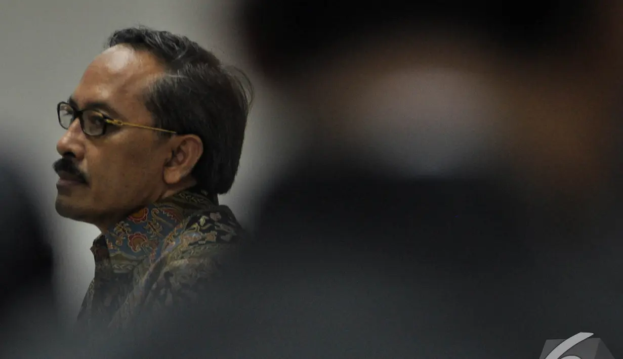 Heru Sulaksono adalah mantan Kepala PT Nindya Karya Cabang Sumatera Utara dan Aceh. Foto diambil pada Senin (1/12/2014) saat sidang tuntutan di pengadilan Tipikor Jakarta. (Liputan6.com/Miftahul Hayat)