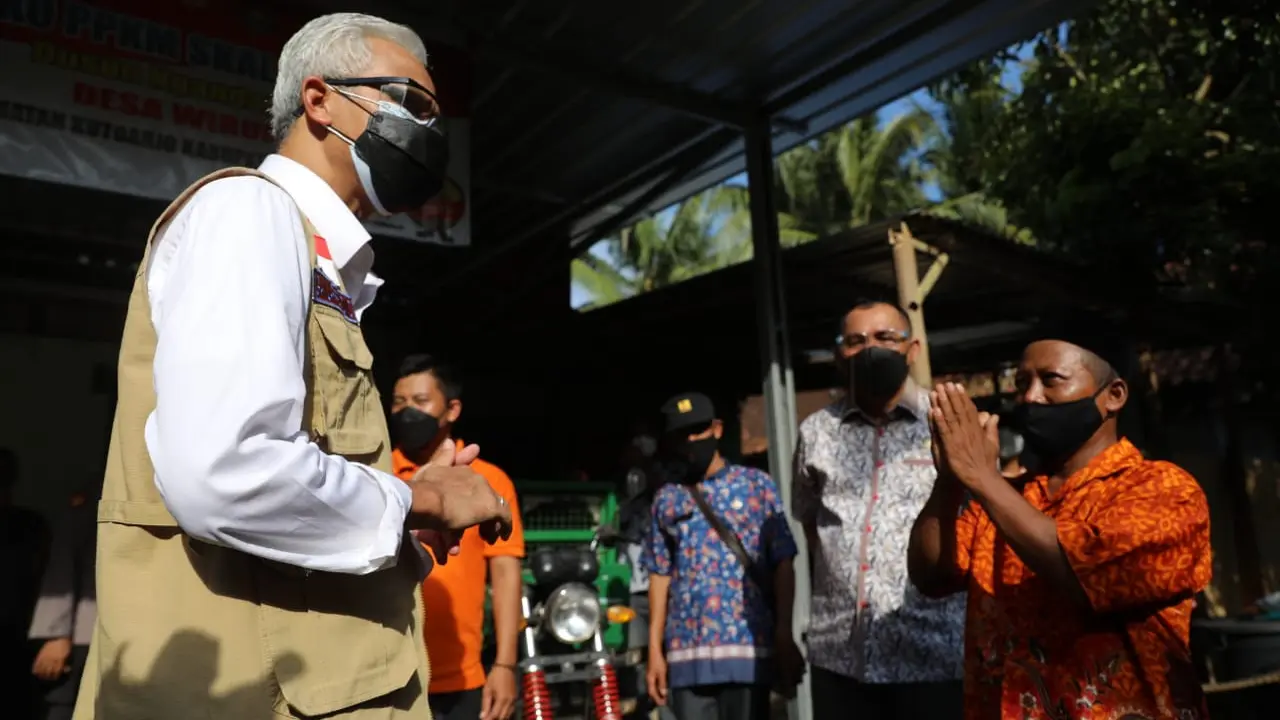 Ganjar Apresiasi Upaya Jogo Tonggo Warga Wirun Purworejo 