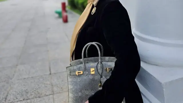 Intip tampilan terbaru Syahrini yang super mahal. [@princessyahrini]