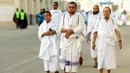 Di Mina, umat Muslim akan melakukan persiapan untuk wukuf di Padang Arafah, yang merupakan puncak dari ibadah haji, pada Kamis 5 Juni 2025. (Foto oleh AFP)
