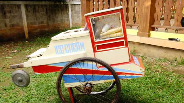 (c) ourismindonesiaonline