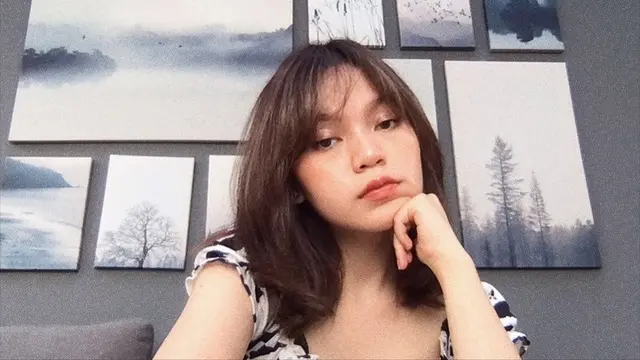 Profil Naila Dinillah