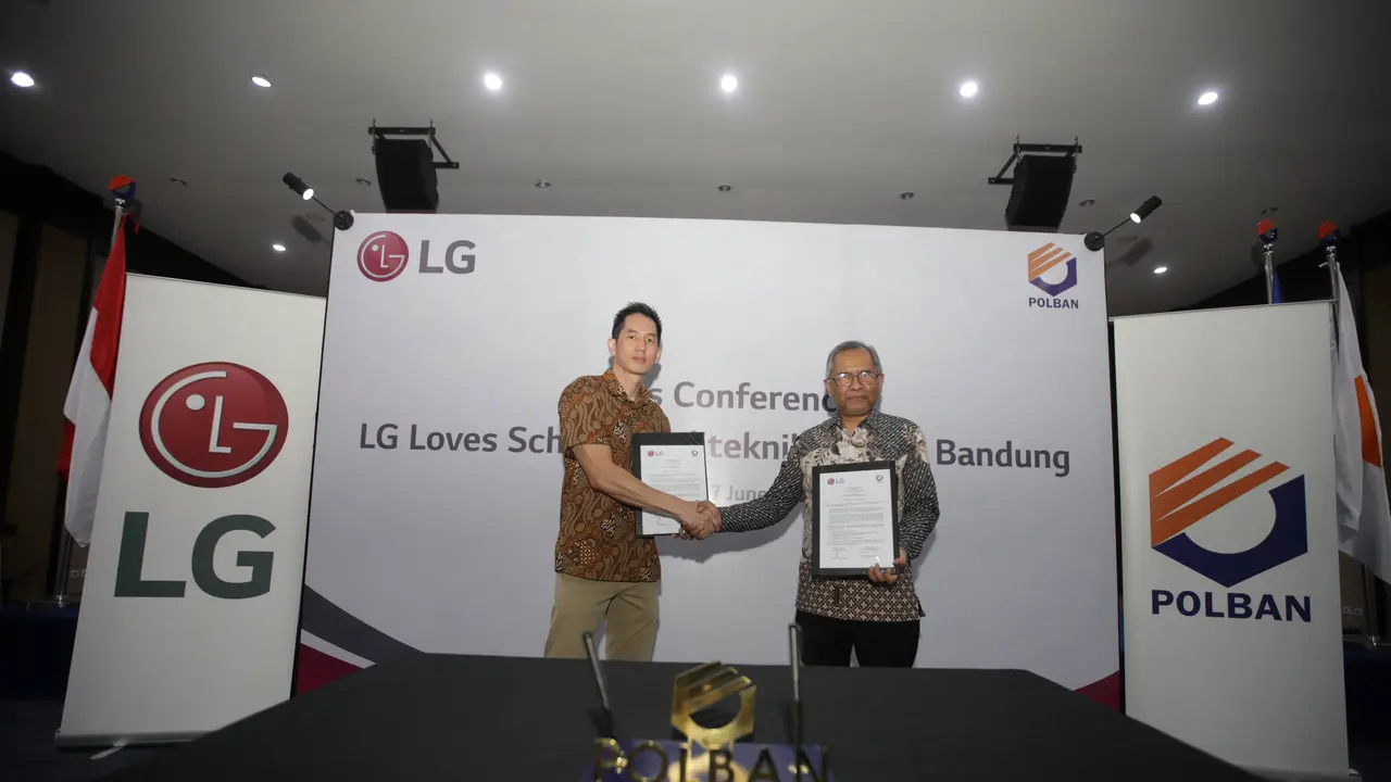 LG.