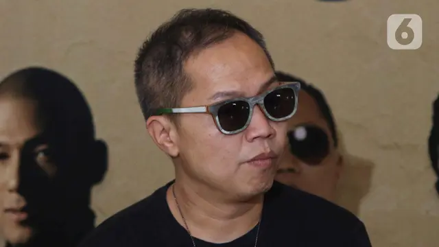 Virzha hingga Sandhy Sandoro Launching Album USB Flash Disk Card