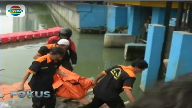 Jasad Bocah Laki-Laki Mengambang di Rumah Pompa Air Ciliwung