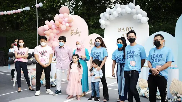 7 Momen Aurel Hermansyah dan Atta Halilintar Ungkap Jenis Kelamin Anak Pertama