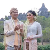 Pernikahan Vicky Shu dan Ade Imam. (Instagram/brutusrumahmode)