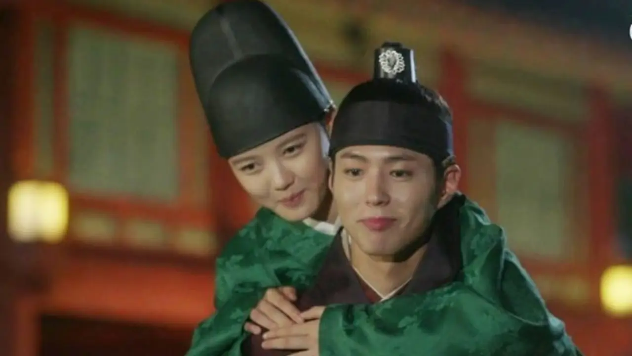 [Bintang] Moonlight Drawn by Clouds