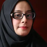 Belakangan ini, rumah tangga ustaz Ahmad Alhabsyi sedang menjadi perbincangan. Sang istri, Putri Aisyah Aminah melayangkan gugatan cerai di Pengadilan Agama Jakarta Timur sejak 31 Januari 2017 silam. Kini masih proses sidang. (Nurwahyunan/Bintang.com)