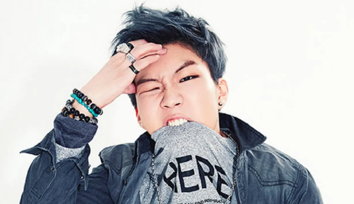 Para personel WINNER pasti setuju jika Hoony merupakan idol yang jago memasak. Bahkan ia merupakan penentu makanan di grupnya lantaran Hoony punya selera yang tinggi. (Foto: soompi.com)