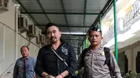 Sidang Aa Gatot Brajamusti di PN Selatan (Adrian Putra/bintang.com)