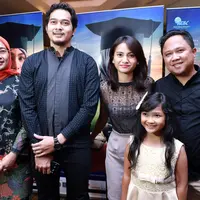 "Dengan film ini, kami berharap dapat menjadi inspirasi para ibu di Indonesia untuk terus mendukung anak atau buah hatinya meraih pendidikan setinggi mungkin," ujar Sahrul Gibran, sutradara film Mars. (Adrian Putra/Bintang.com)
