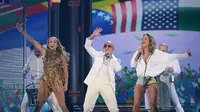 Pitbull, J-Lo, dan Claudia Leitte akan jadi bintang utama pada upacara pembukaan Piala Dunia 2014 (Ethan Miller / GETTY IMAGES NORTH AMERICA / AFP)