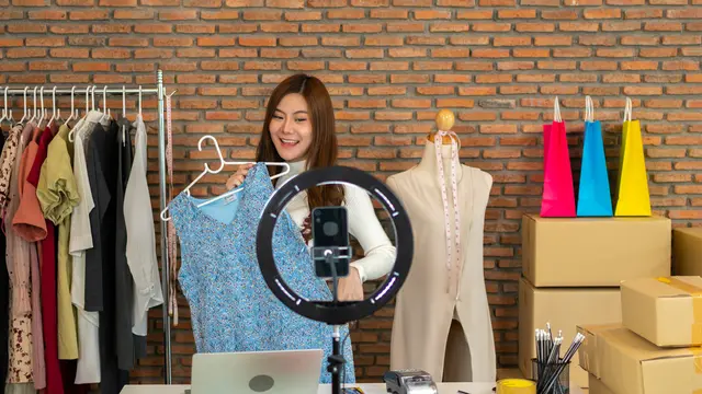 Peran e-dagang Terhadap Pertumbuhan Ekonomi Digital